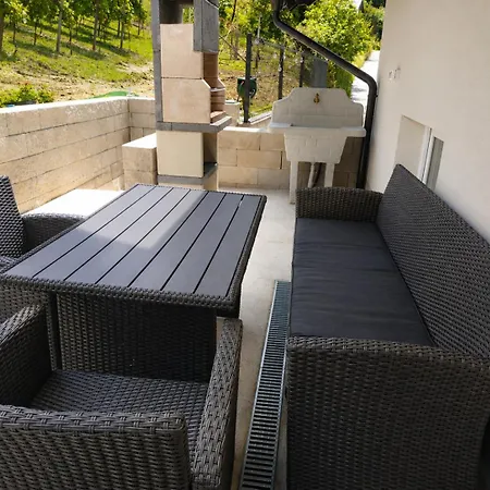 펜션 Meadow&vines With Hot Tub Videm pri Ptuju
